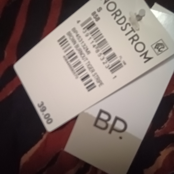 NWT BP Nordstrom Brown Burnout Tiger Stripe VNeck Crop Top Faux Wrap  Sm… - Picture 11 of 13